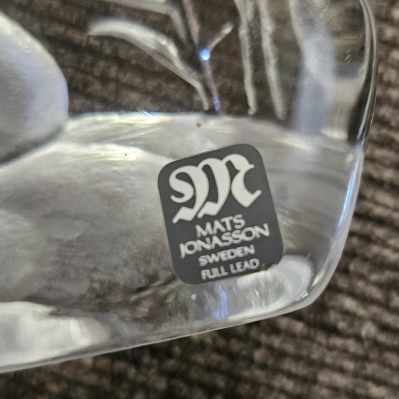 Mats Jonasson Swedish Signed Glass Swan Paperweight - Picture 2 of 12